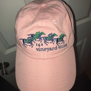 Vineyard vines hat